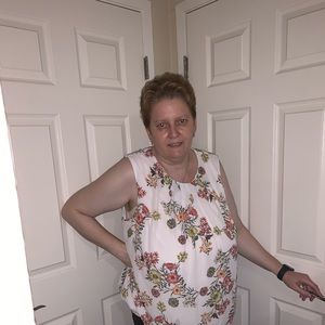 Meet your Posher, Halida